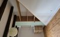 Aménagement de placards et espace lavabo dans chaque chambre privée