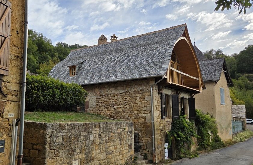 La maison a retrouvée sa couverture